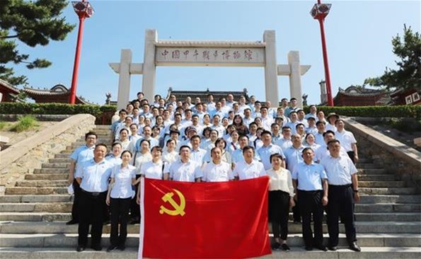 麻豆成人
开展庆“七一”系列活动